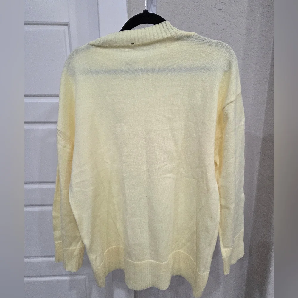 LEXI JO YELLOW COTTON SWEATER CREWNECK   LONG SLEEVES NWT SIZE LARGE